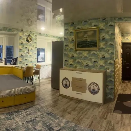 квартира-студия уютная бухта Apartment Narva